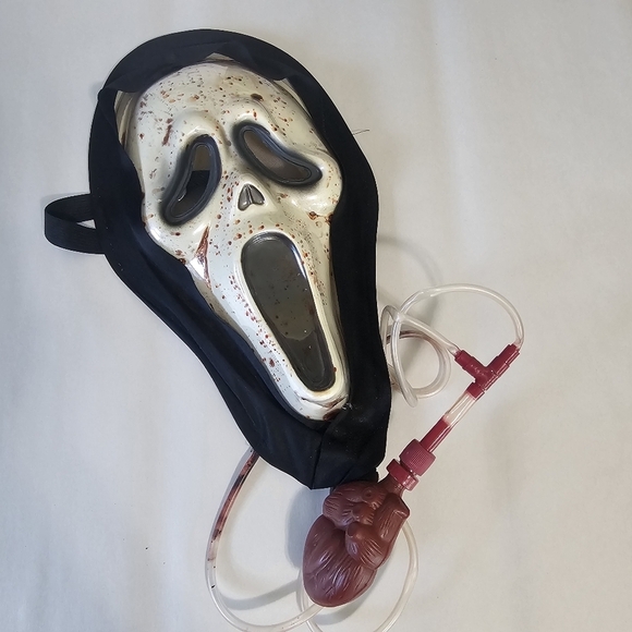 Scream Mask Bleeding Ghostface w Blood Heart Pump‎ Halloween TESTED Works - Picture 1 of 7